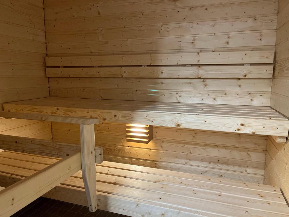 Snowflake Suites VIII With Private Sauna Рованіемі Екстер'єр фото